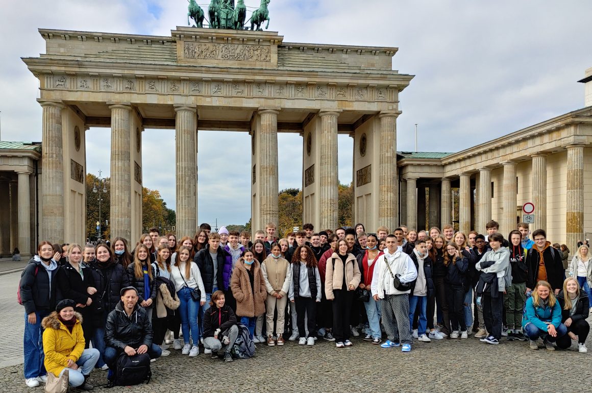 EF Brandenburger Tor Berlin – Jahrgangsstufe EF auf den Spuren zweier Diktaturen