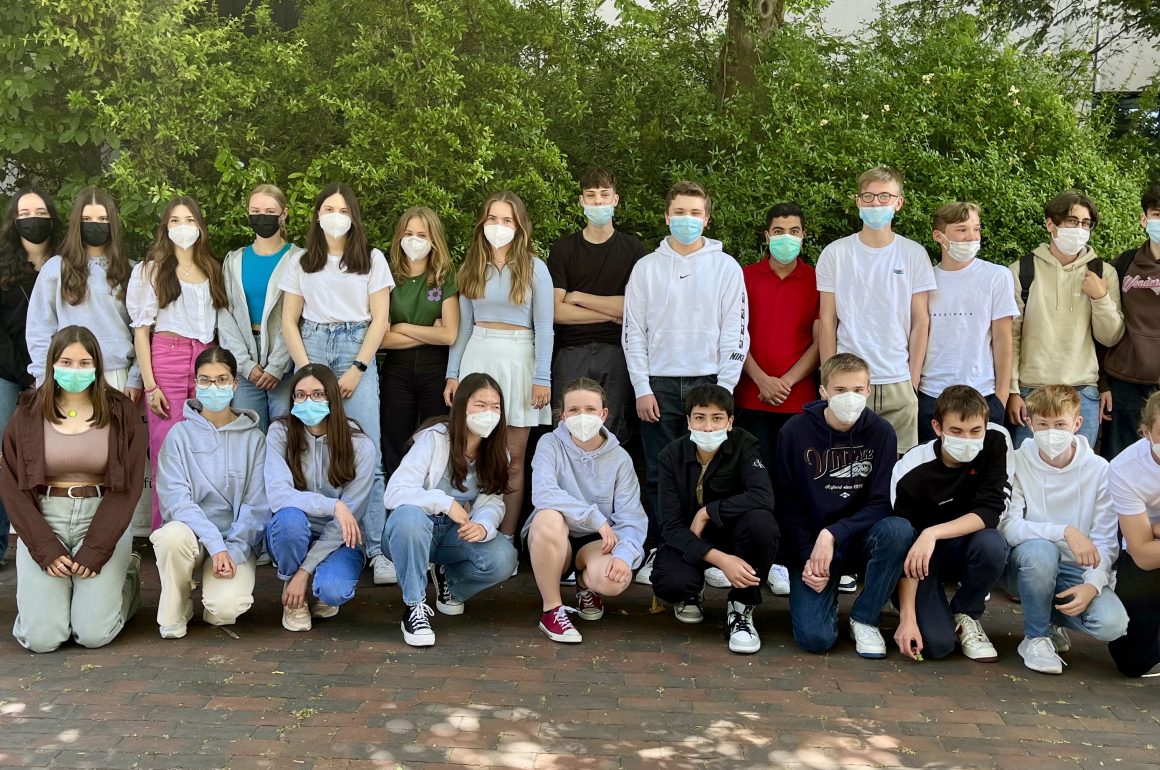 Die Schülerinnen und Schüler der Klasse 9b2 werden zur Stadtlyrikern