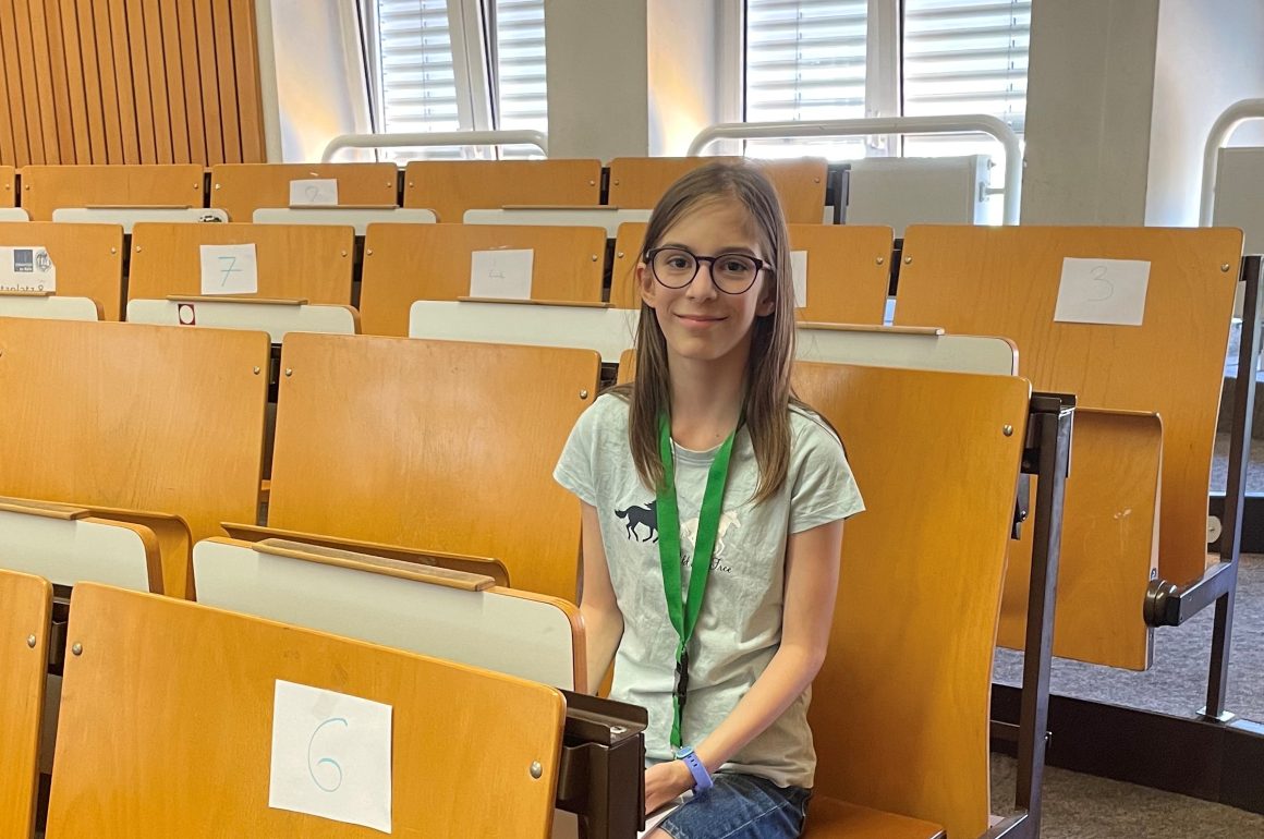 Nina holt Bronze ans KANT- Das Regionalfinale Pangea-Wettbewerbs in Köln