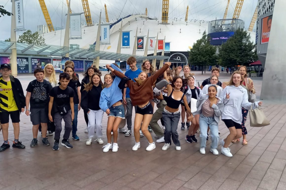 Welcome to England – Die bilingualen Klassen 8b und 8c in Brighton
