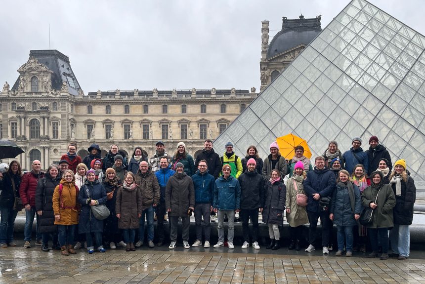 “Warum nicht einfach nach Paris?” – Ausflug des KANT-Kollegiums in die französische Hauptstadt