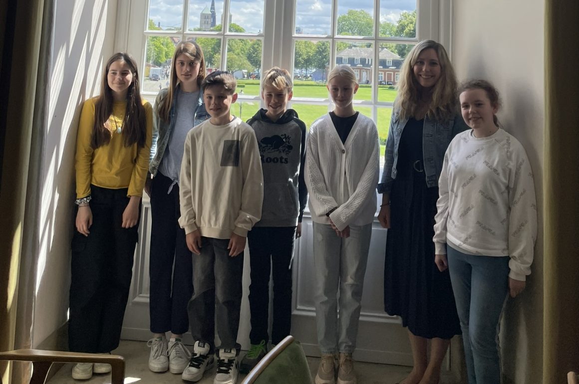 Junge Forscherinnen und Forscher des KANT präsentieren an der Universität Münster
