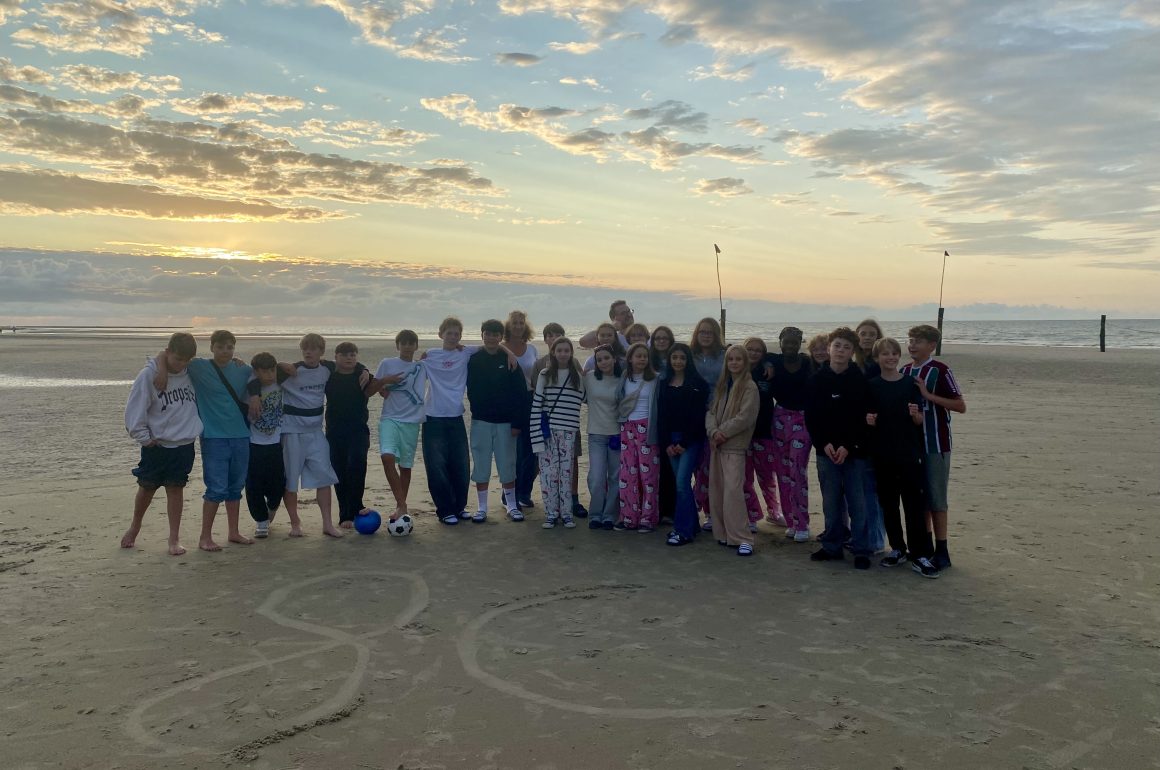 Die Klasse 8c grüßt von ihrer Klassenfahrt aus Norderney