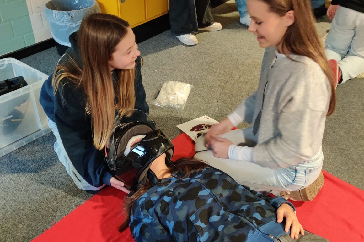 Immer in guten Händen- Viele neue Gesichter beim Schulsanitätsdienst