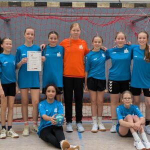 PXL_20251211_120254829 Die KANT-Handballerinnen sind Stadtmeister!