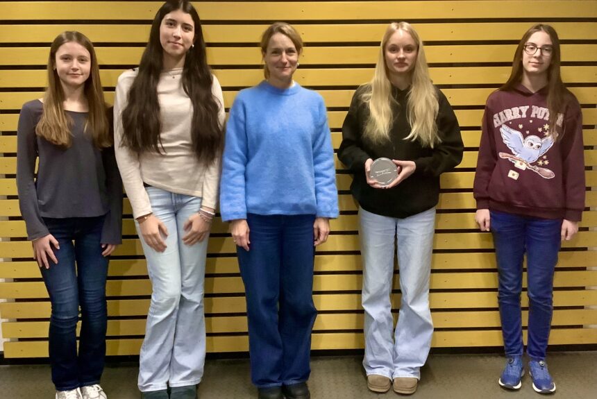 Jugend debattiert: Neuntklässlerinnen beweisen ihre Argumentationskünste