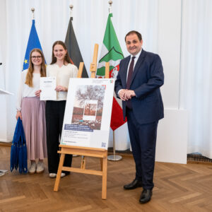 Erster Platz beim Kunstwettbewerb „Checkst Du?!“ – Preisverleihung in Düsseldorf
