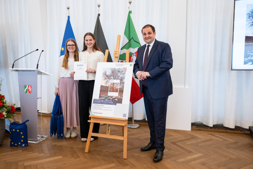 Erster Platz beim Kunstwettbewerb „Checkst Du?!“ – Preisverleihung in Düsseldorf