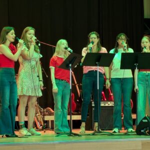 Main Road 1a Sommerkonzert am KANT: Musikalische Gruppen begeistern mit Vielfalt und Spielfreude