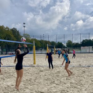 Erfolgreicher Einsatz bei den Beachvolleyball-Stadtmeisterschaften